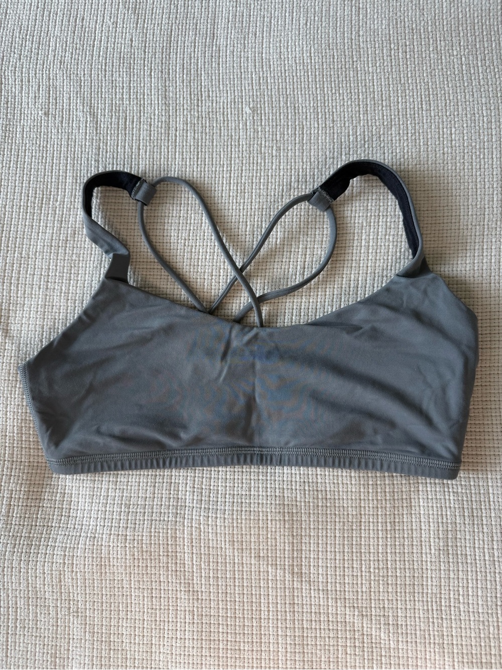Lululemon Free To Be Strappy Yoga Sports Bra - Grey Size 4